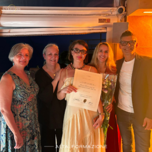 consegna diploma qualificazione estetista Genova gruppo sirme alushaj