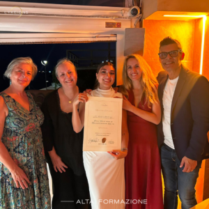 consegna diploma qualificazione estetista Genova Martina tolisano