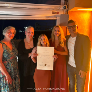consegna diploma qualificazione estetista Genova  Linda Grandi